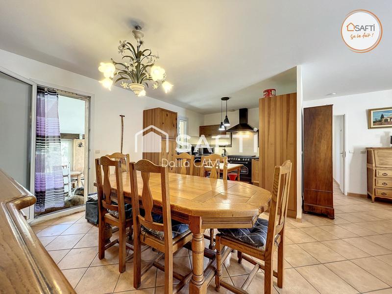 Villa - 101 m² - 5 pièces