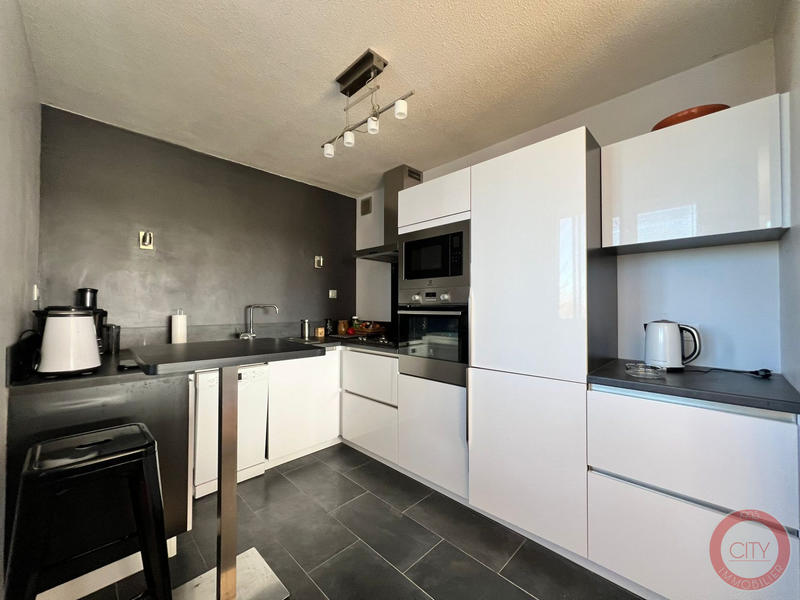 Appartement - 87 m² - 4 pièces