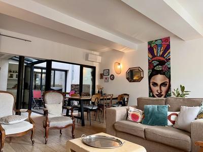 Maison de ville - 141 m² - 6 pièces