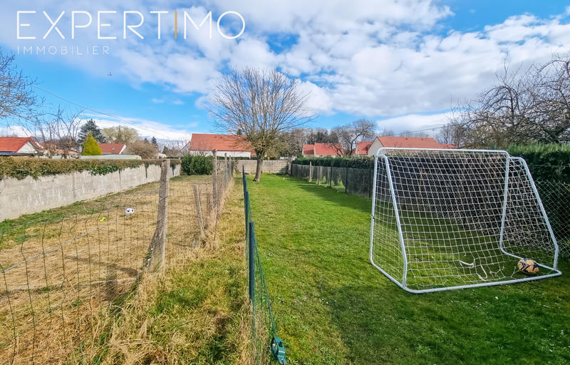 Maison - 111 m² - 7 pièces