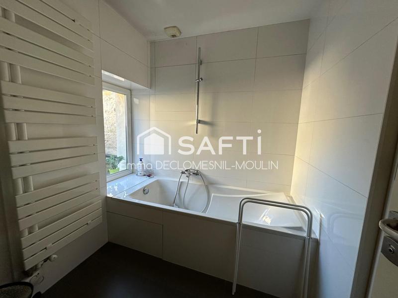 Maison - 190 m² - 7 pièces