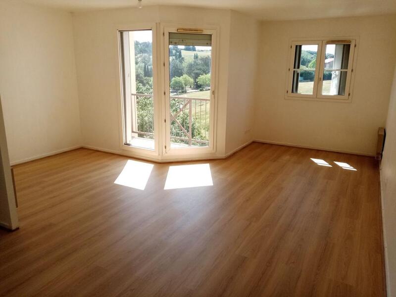 Studio - 38 m² - 1 pièce