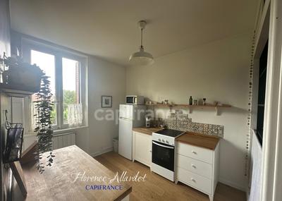 Appartement - 87 m² - 3 pièces