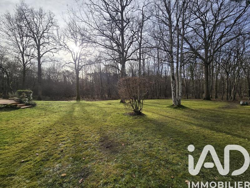 Maison - 228 m² - 8 pièces