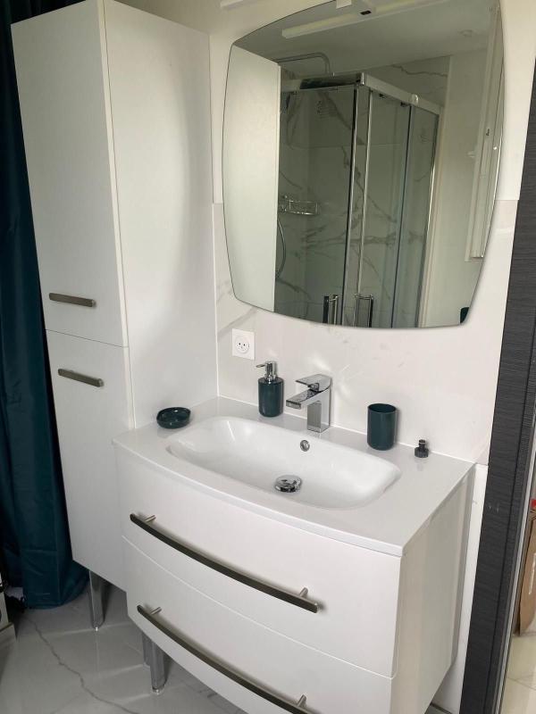 Maison - 218 m² - 5 pièces