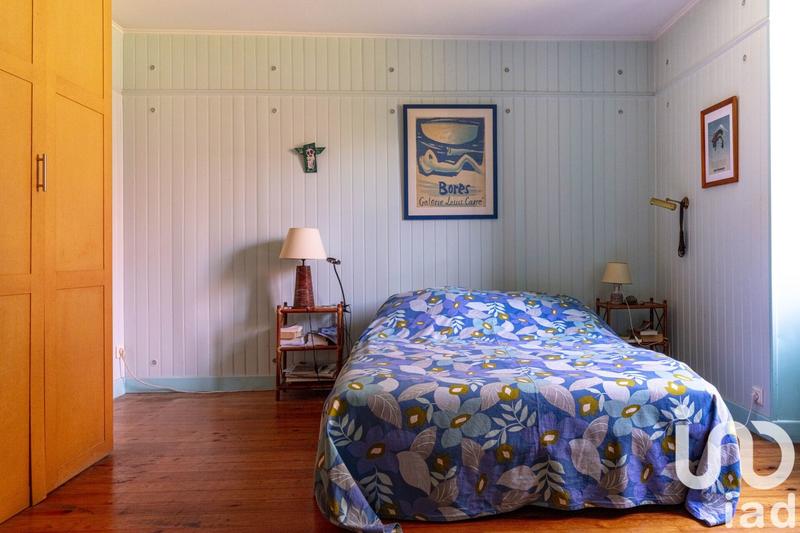 Maison - 200 m² - 8 pièces