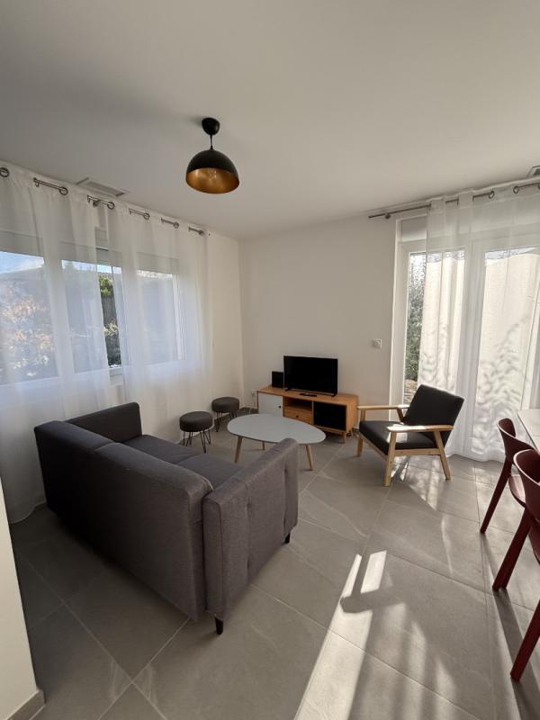 Chambre - 13 m² - 1 pièce