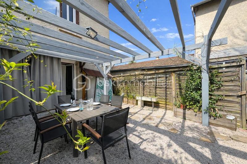 Maison de ville - 98 m² - 6 pièces