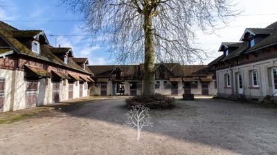 Maison de domaine équestre - 90 m² - 4 pièces