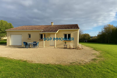 Maison - 85 m² - 4 pièces