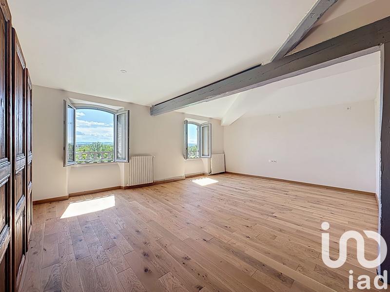 Maison - 283 m² - 10 pièces