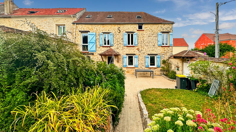 Maison - 115 m² - 5 pièces
