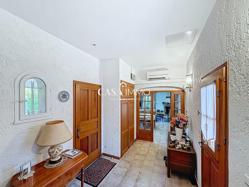 Maison - 147 m² - 5 pièces