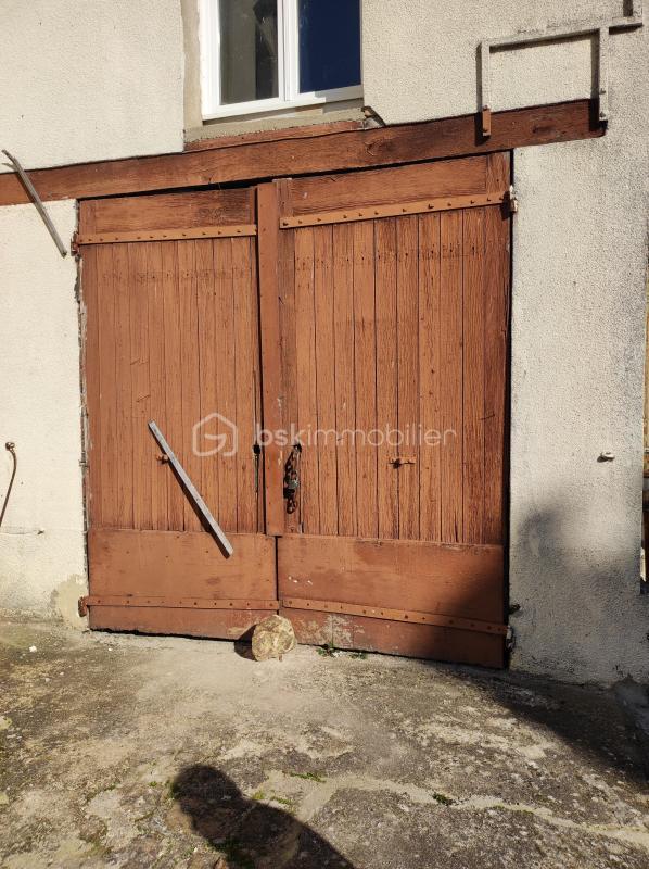 Maison - 222 m² - 5 pièces