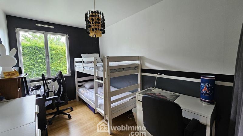 Maison - 92 m² - 5 pièces