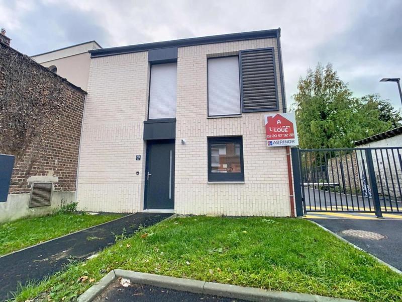 Maison - 81 m² - 4 pièces