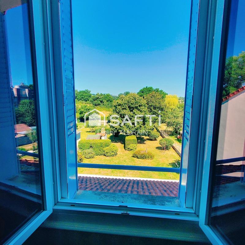 Maison de ville - 111 m² - 5 pièces