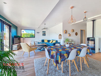 Maison - 153 m² - 7 pièces