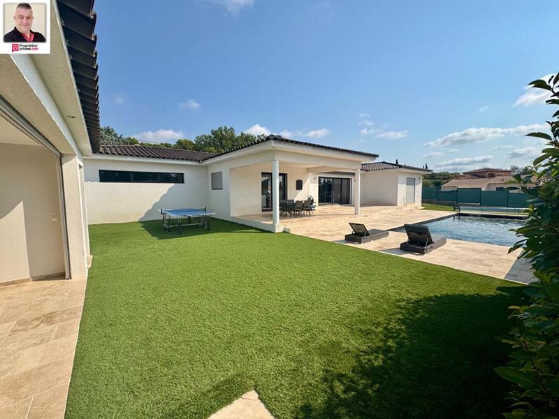 Villa - 180 m² - 5 pièces