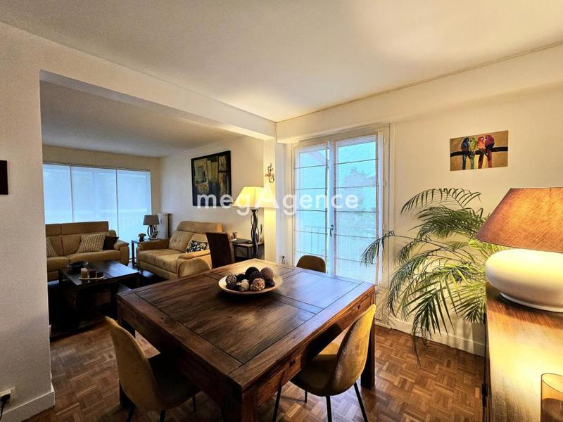 Appartement - 103 m² - 5 pièces