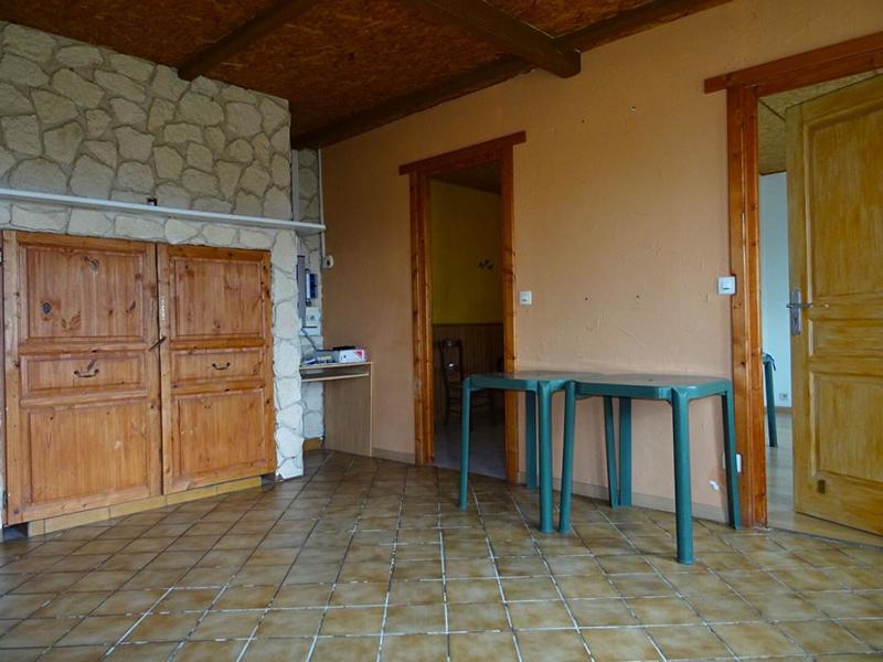 Maison - 102 m² - 5 pièces