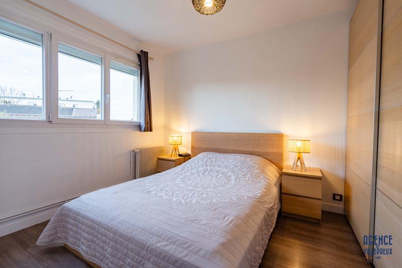 Maison - 92 m² - 5 pièces