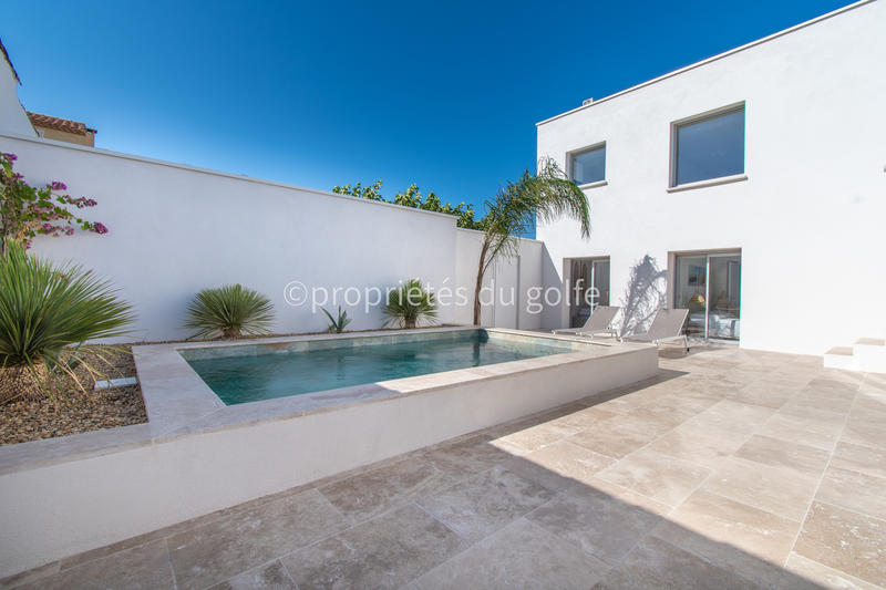 Maison - 161 m² - 6 pièces