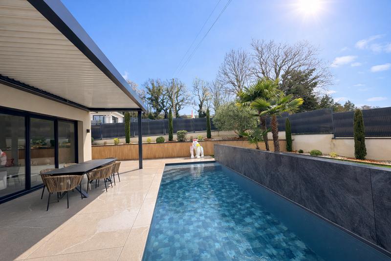 Maison - 145 m² - 6 pièces