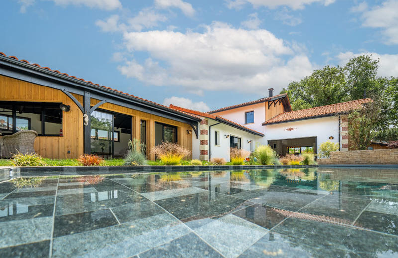 Terrain constructible - 840 m²