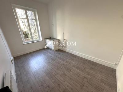 Local commercial - 68 m²