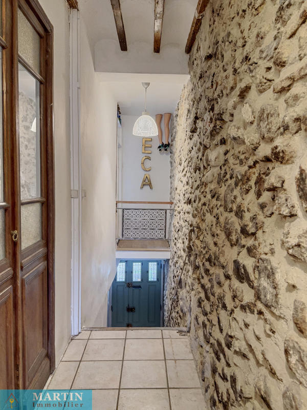 Maison de village - 234 m² - 10 pièces