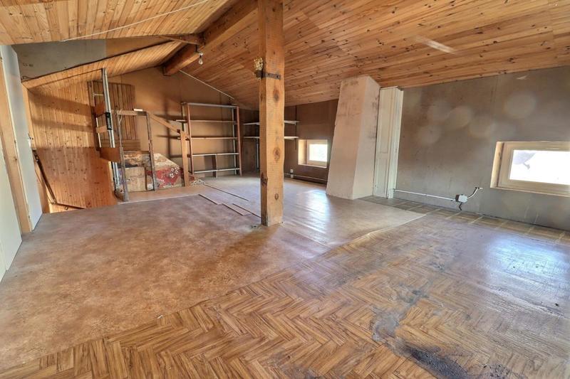 Maison - 149 m² - 7 pièces