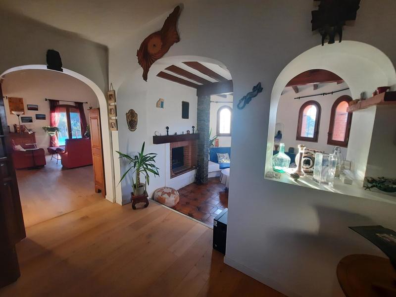Villa - 211 m² - 7 pièces