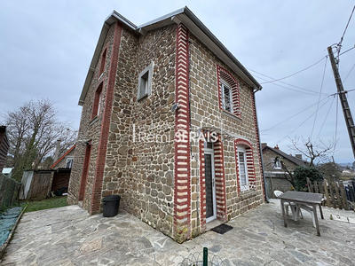 Maison - 87 m² - 3 pièces