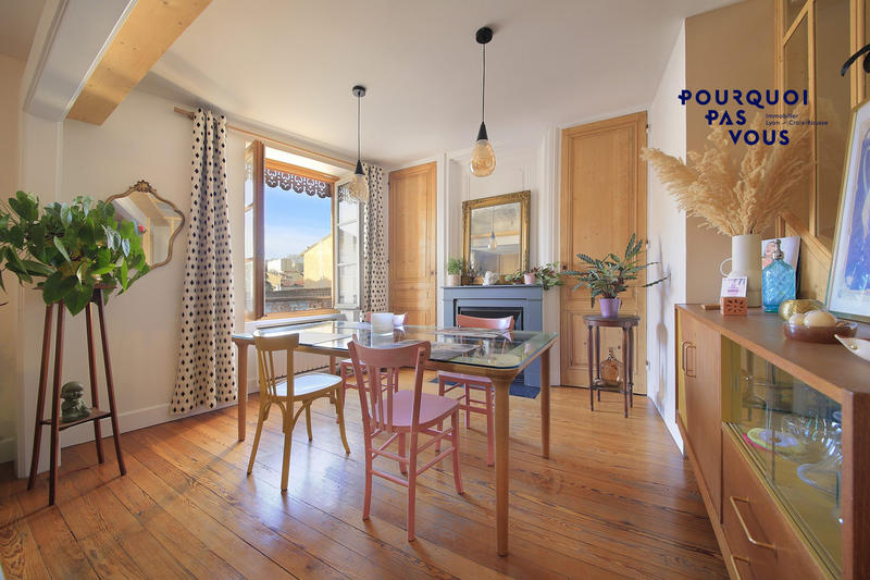 Appartement - 85 m² - 4 pièces