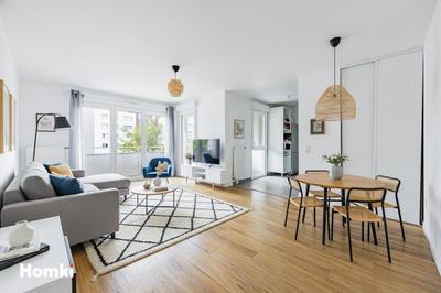 Appartement - 80 m² - 4 pièces