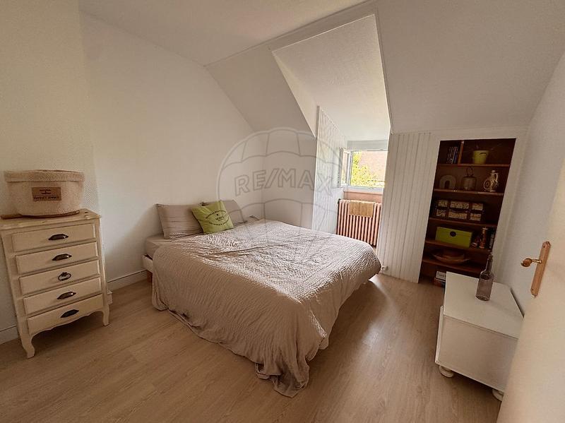 Maison - 96 m² - 4 pièces