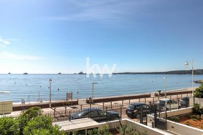 Appartement - 85 m² - 3 pièces