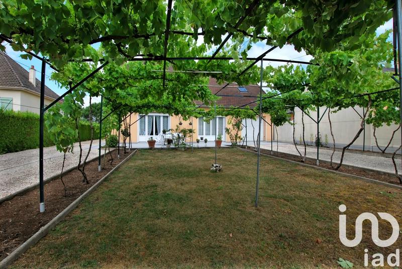 Maison - 208 m² - 7 pièces