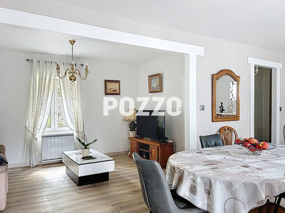 Maison - 137 m² - 5 pièces