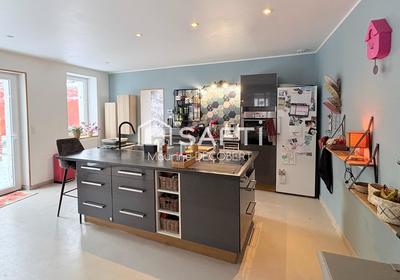 Maison - 154 m² - 6 pièces