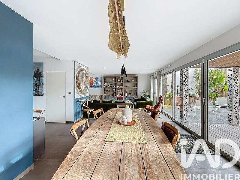 Maison de maîtres - 151 m² - 5 pièces