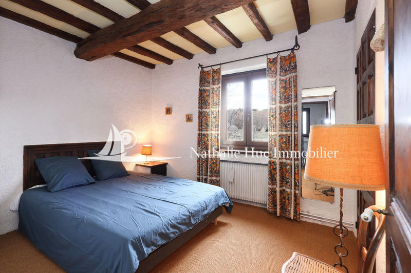 Maison - 210 m² - 8 pièces