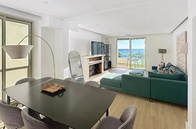 Appartement - 90 m² - 4 pièces