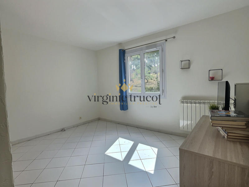 Appartement - 95 m² - 5 pièces