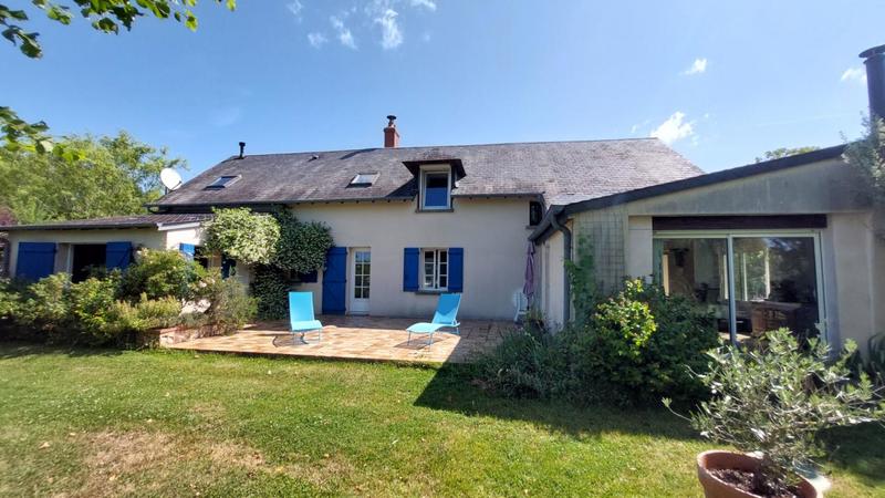 Maison - 214 m² - 8 pièces