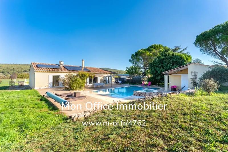 Villa - 200 m² - 7 pièces