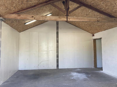 Parking / Garage - 58 m²
