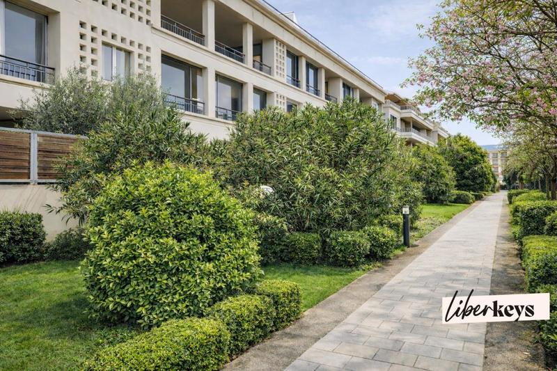 Studio - 28 m² - 1 pièce