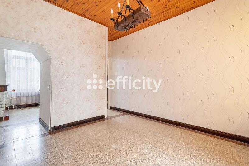 Maison - 95 m² - 5 pièces